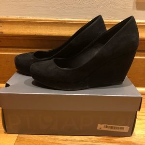 Apt 9 Suede Black Wedges- Size 9
